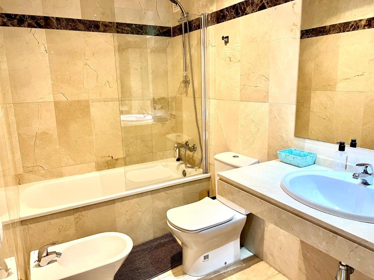 Ferienwohnung Breathtaking Sea View Estepona Exterior foto